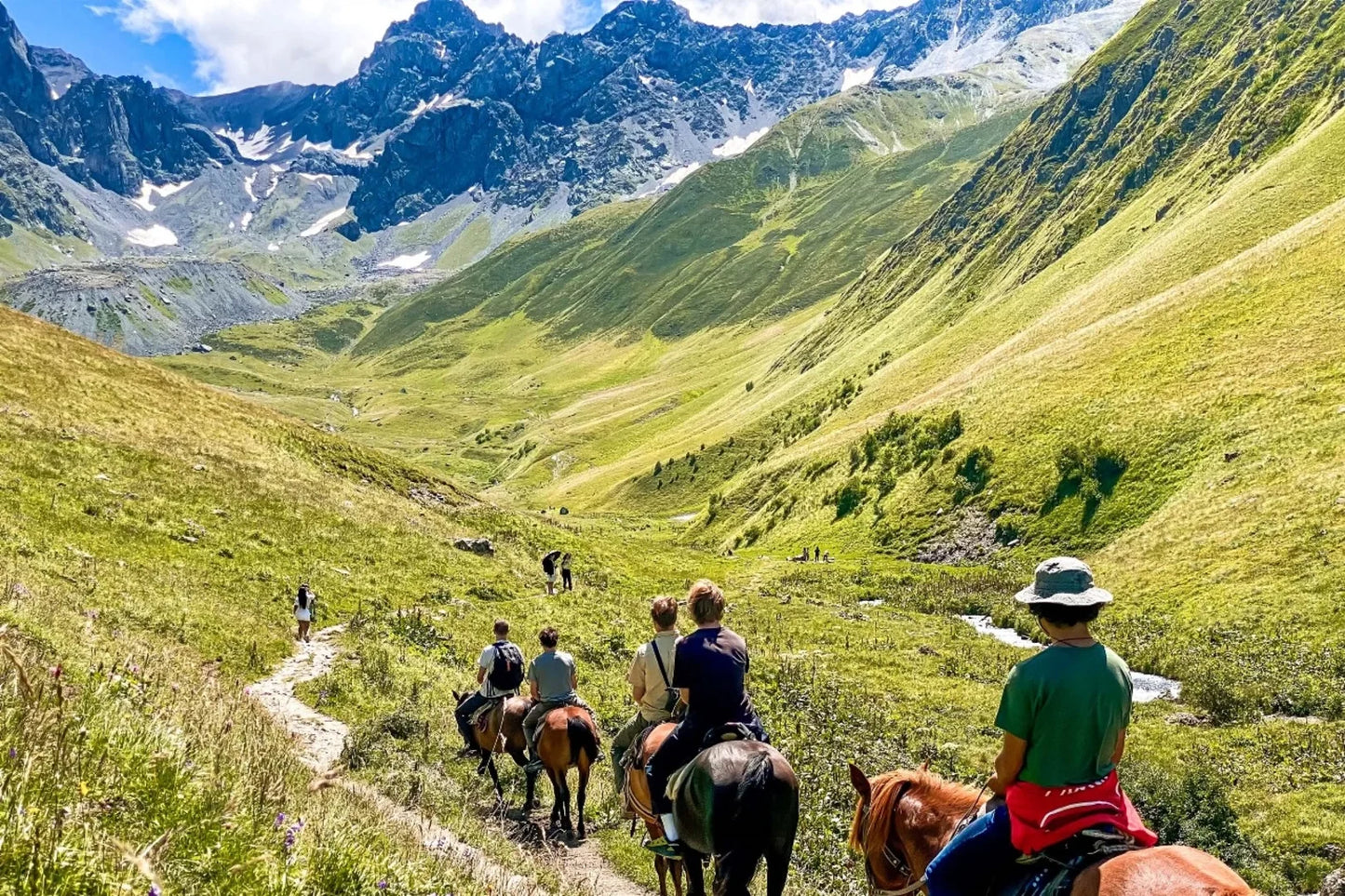 horse riding tours full day